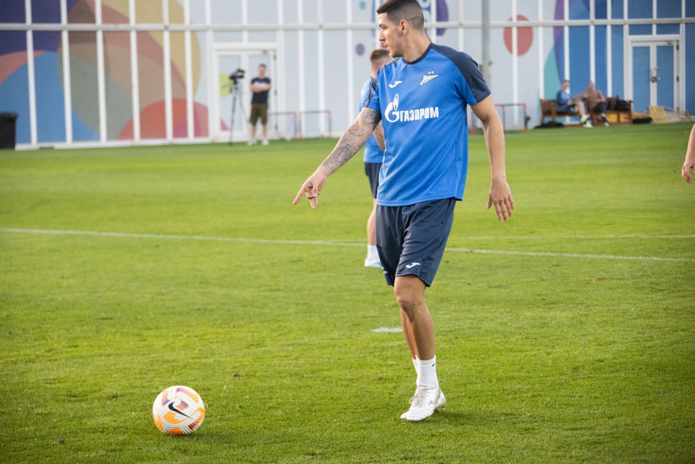 Зимние «Газпром» — тренировочные сборы в Абу-Даби. 17 января, вечерняя тренировка