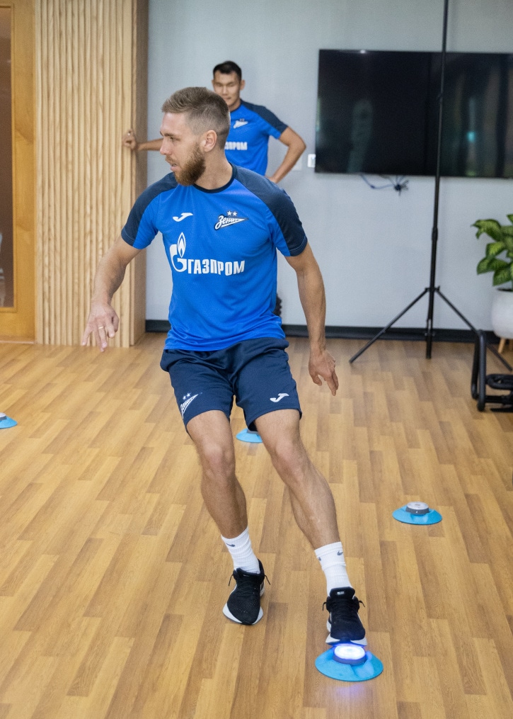 Зимние «Газпром» — тренировочные сборы в Абу-Даби. 18 января, утренняя тренировка