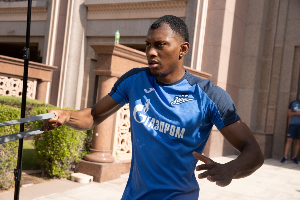 Зимние «Газпром» — тренировочные сборы в Абу-Даби. 18 января, утренняя тренировка