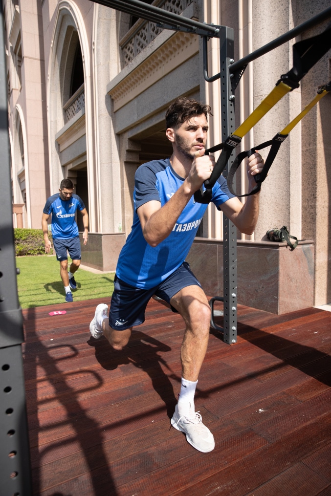 Зимние «Газпром» — тренировочные сборы в Абу-Даби. 18 января, утренняя тренировка