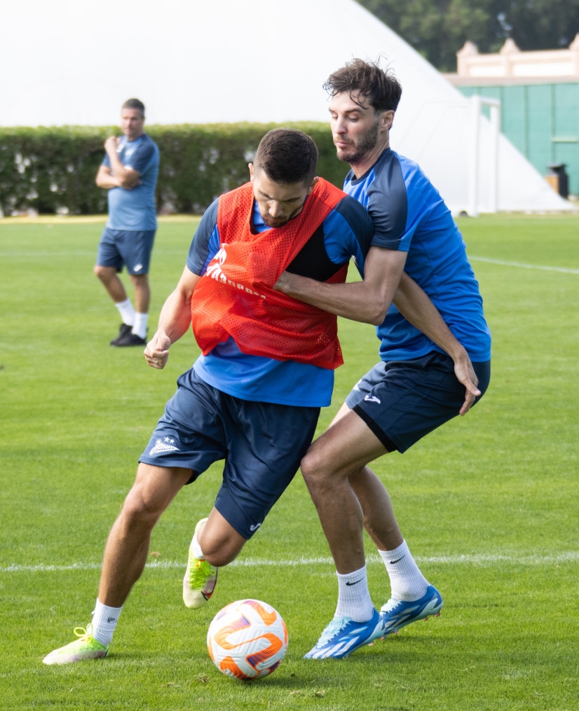 Зимние «Газпром» — тренировочные сборы в Абу-Даби. 18 января, утренняя тренировка