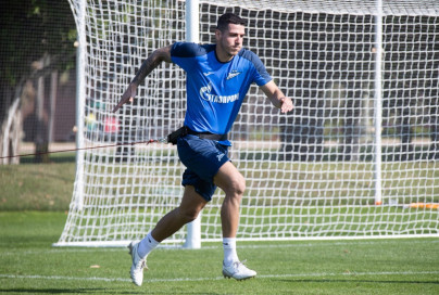 Зимние «Газпром» — тренировочные сборы в Абу-Даби. 18 января, утренняя тренировка