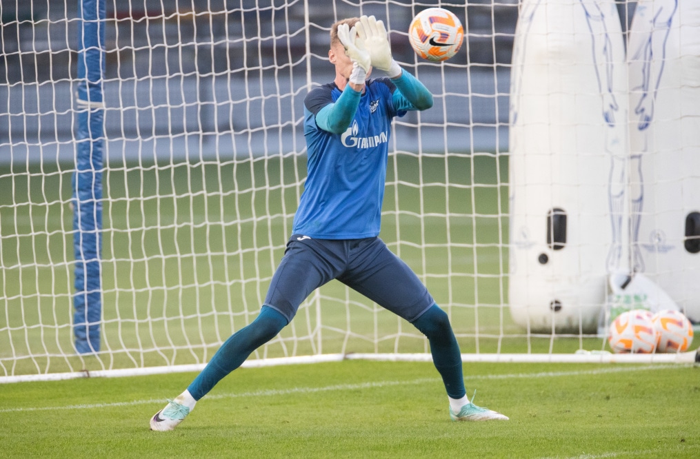 Зимние «Газпром» — тренировочные сборы в Абу-Даби. 19 января, вечерняя тренировка