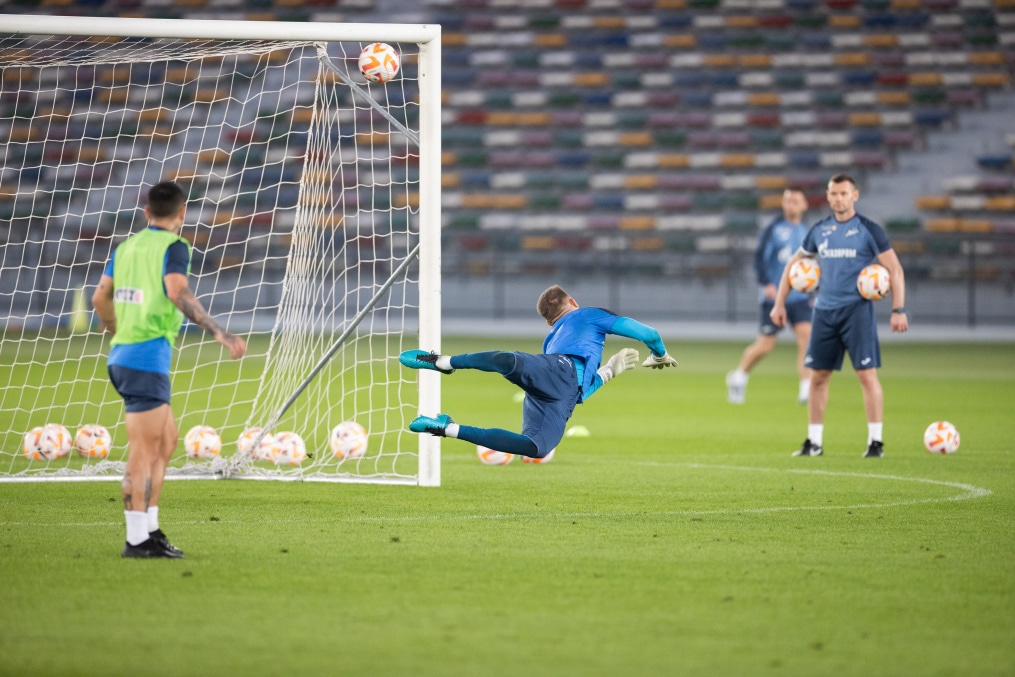 Зимние «Газпром» — тренировочные сборы в Абу-Даби. 19 января, вечерняя тренировка