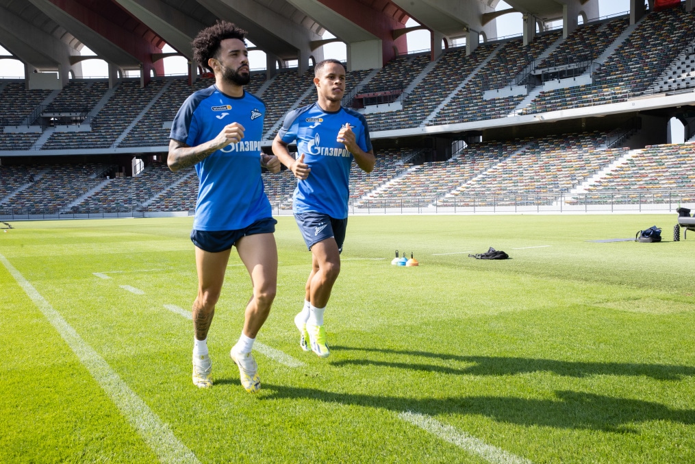 Зимние «Газпром» — тренировочные сборы в Абу-Даби. 19 января, утренняя тренировка