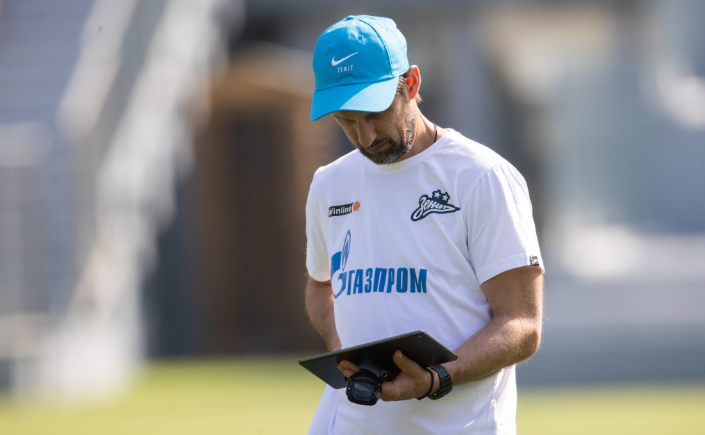 Зимние «Газпром» — тренировочные сборы в Абу-Даби. 19 января, утренняя тренировка