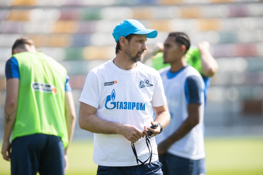 Зимние «Газпром» — тренировочные сборы в Абу-Даби. 19 января, утренняя тренировка