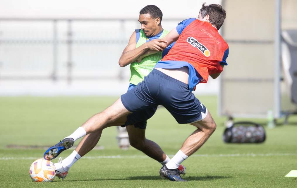 Зимние «Газпром» — тренировочные сборы в Абу-Даби. 19 января, утренняя тренировка