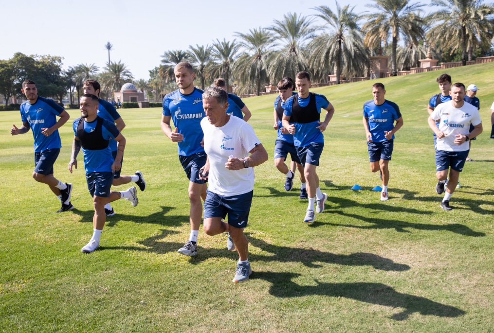 Зимние «Газпром» — тренировочные сборы в Абу-Даби. 22 января утренняя тренировка