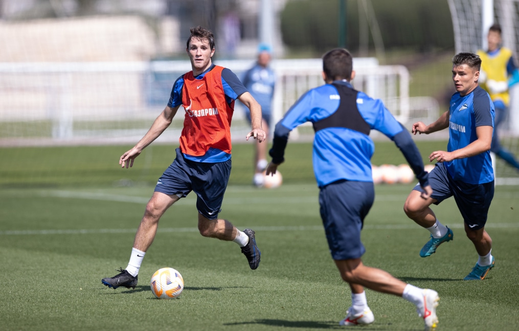 Зимние «Газпром» — тренировочные сборы в Катаре: 3 февраля, утренняя тренировка