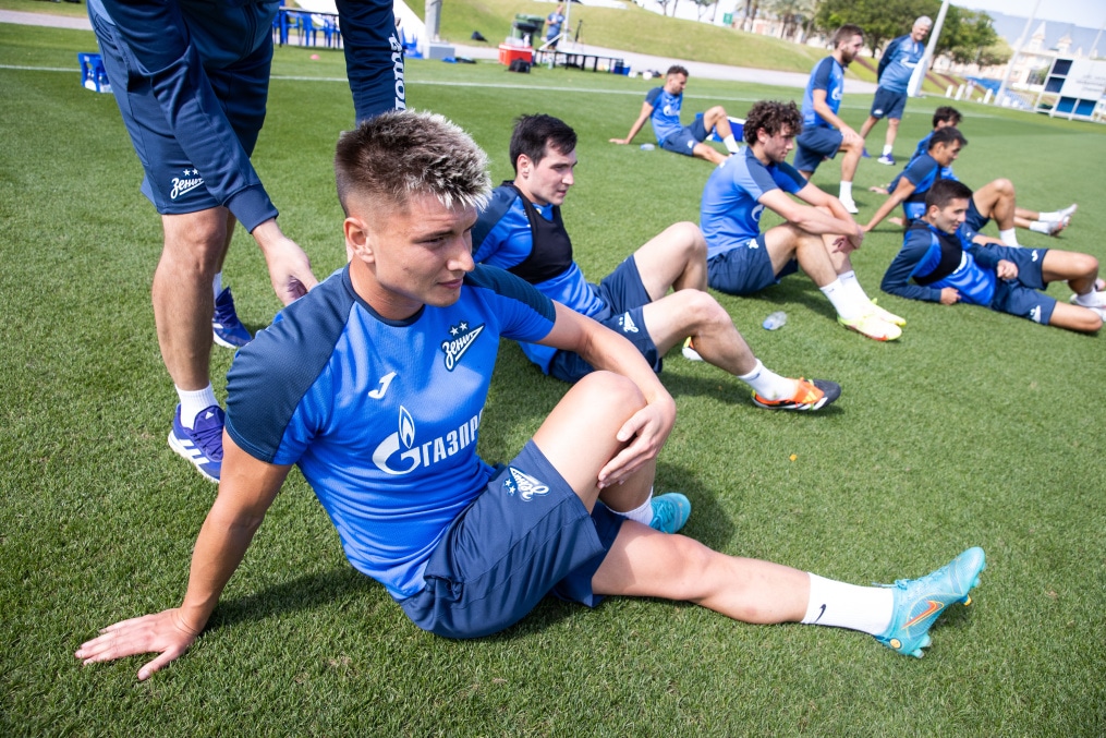 Зимние «Газпром» — тренировочные сборы в Катаре: 3 февраля, утренняя тренировка