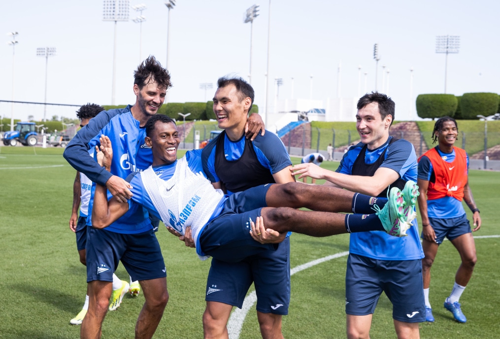 Зимние «Газпром» — тренировочные сборы в Катаре: 3 февраля, утренняя тренировка