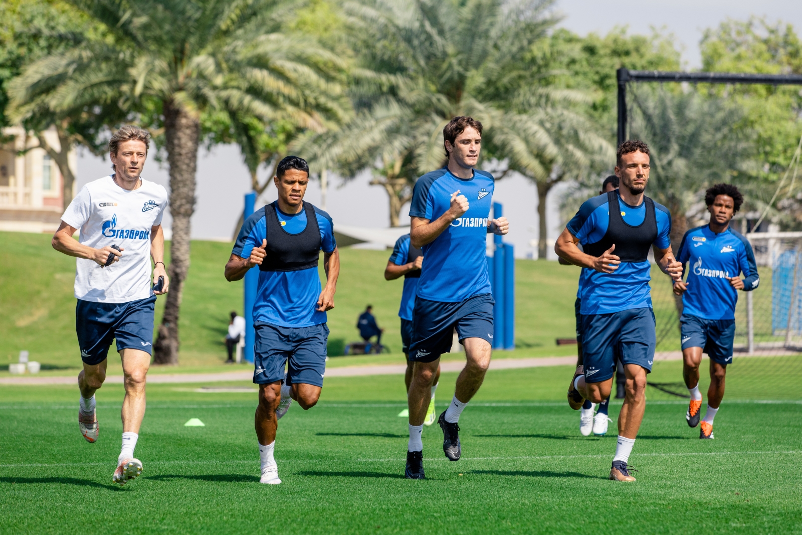 Зимние «Газпром» — тренировочные сборы в Катаре. 10 февраля, утренняя тренировка