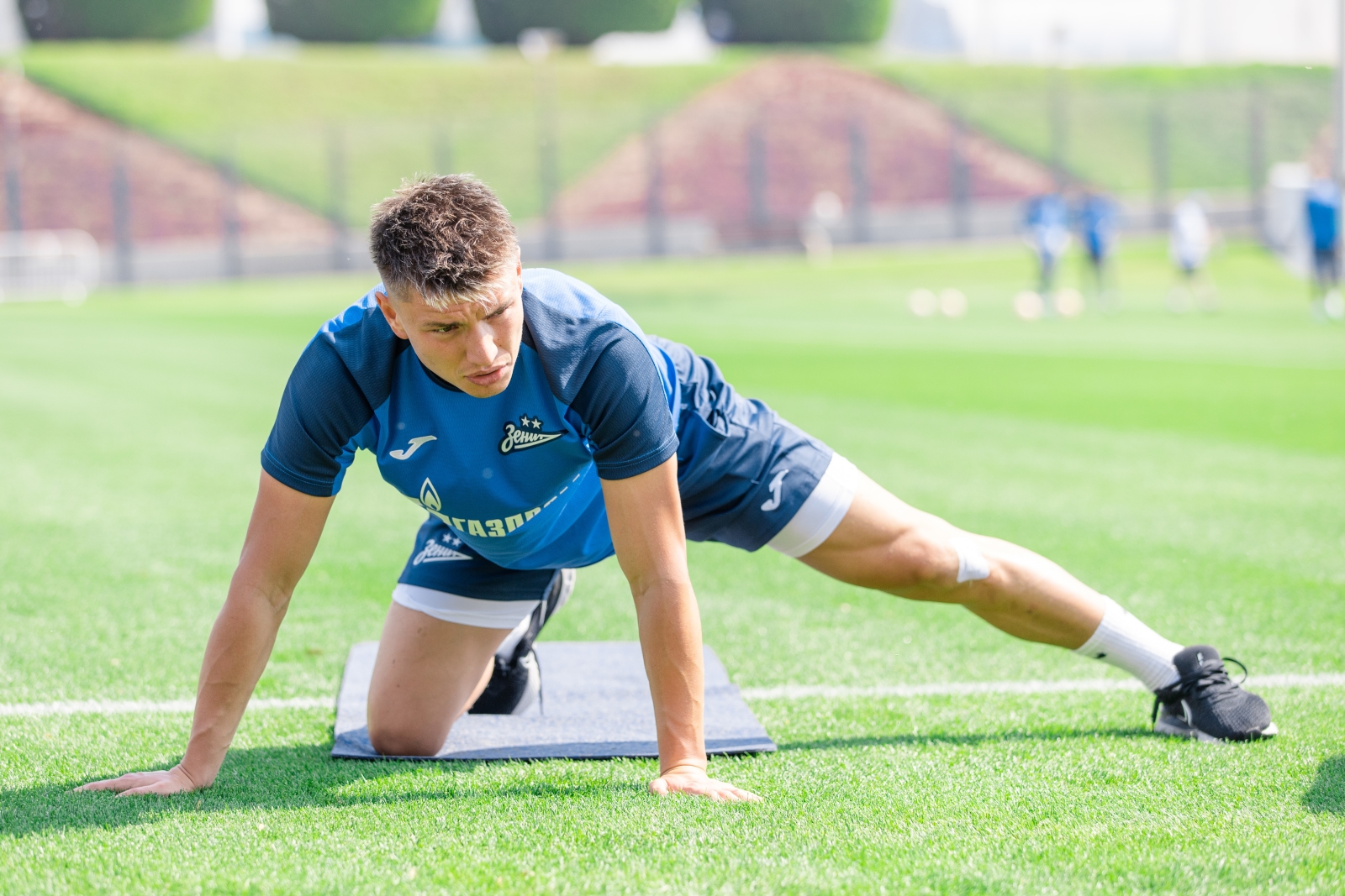 Зимние «Газпром» — тренировочные сборы в Катаре. 10 февраля, утренняя тренировка