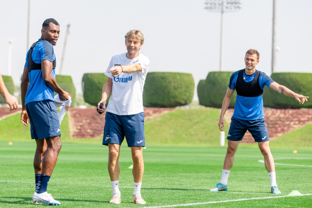 Зимние «Газпром» — тренировочные сборы в Катаре. 10 февраля, утренняя тренировка