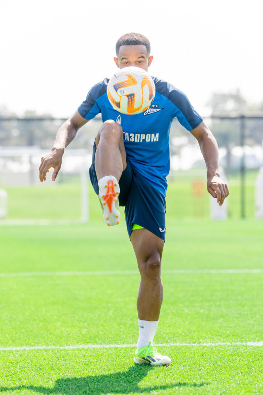 Зимние «Газпром» — тренировочные сборы в Катаре. 10 февраля, утренняя тренировка