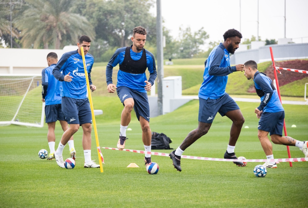 Зимние «Газпром» — тренировочные сборы в Катаре. 11 февраля, утренняя тренировка.