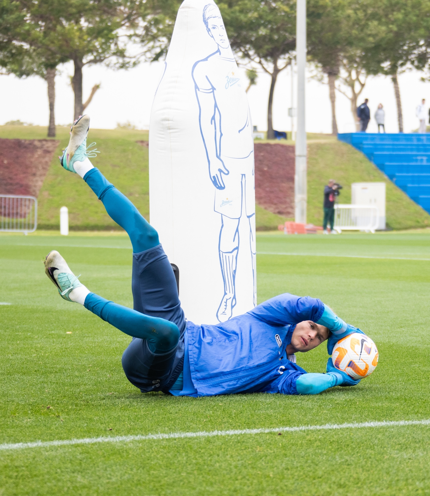 Зимние «Газпром» — тренировочные сборы в Катаре. 11 февраля, утренняя тренировка.