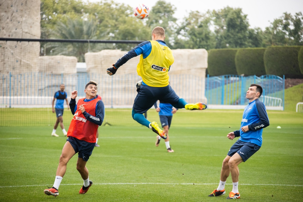 Зимние «Газпром» — тренировочные сборы в Катаре. 11 февраля, утренняя тренировка.