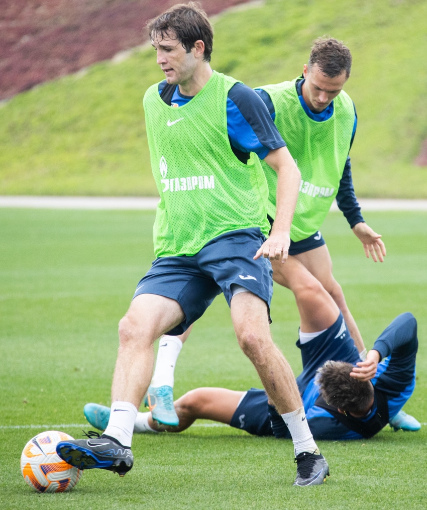 Зимние «Газпром» — тренировочные сборы в Катаре. 11 февраля, утренняя тренировка.