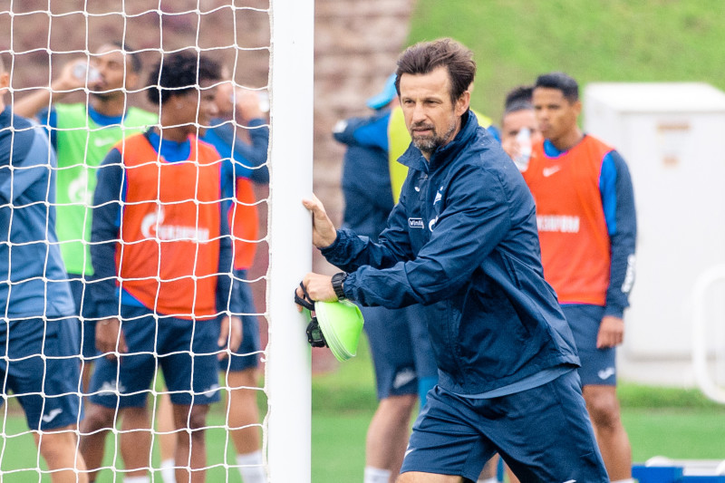 Зимние «Газпром» — тренировочные сборы в Катаре. 11 февраля, утренняя тренировка