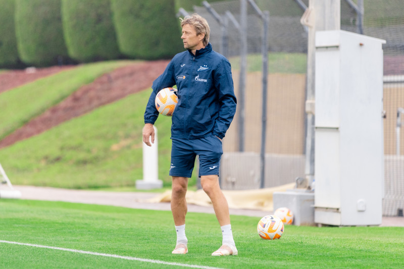 Зимние «Газпром» — тренировочные сборы в Катаре. 11 февраля, утренняя тренировка