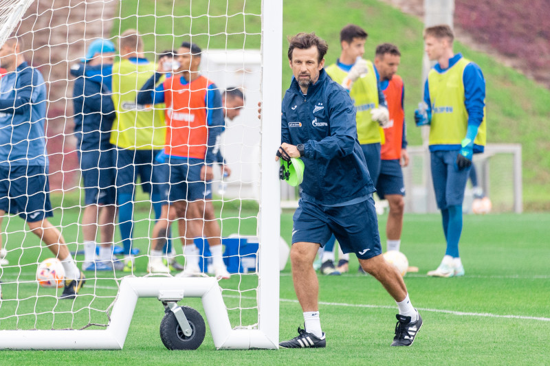 Зимние «Газпром» — тренировочные сборы в Катаре. 11 февраля, утренняя тренировка