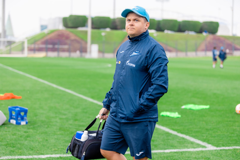 Зимние «Газпром» — тренировочные сборы в Катаре. 11 февраля, утренняя тренировка