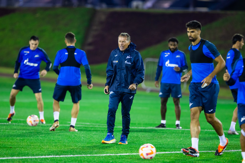 Зимние «Газпром» — тренировочные сборы в Катаре. 11 февраля, вечерняя тренировка