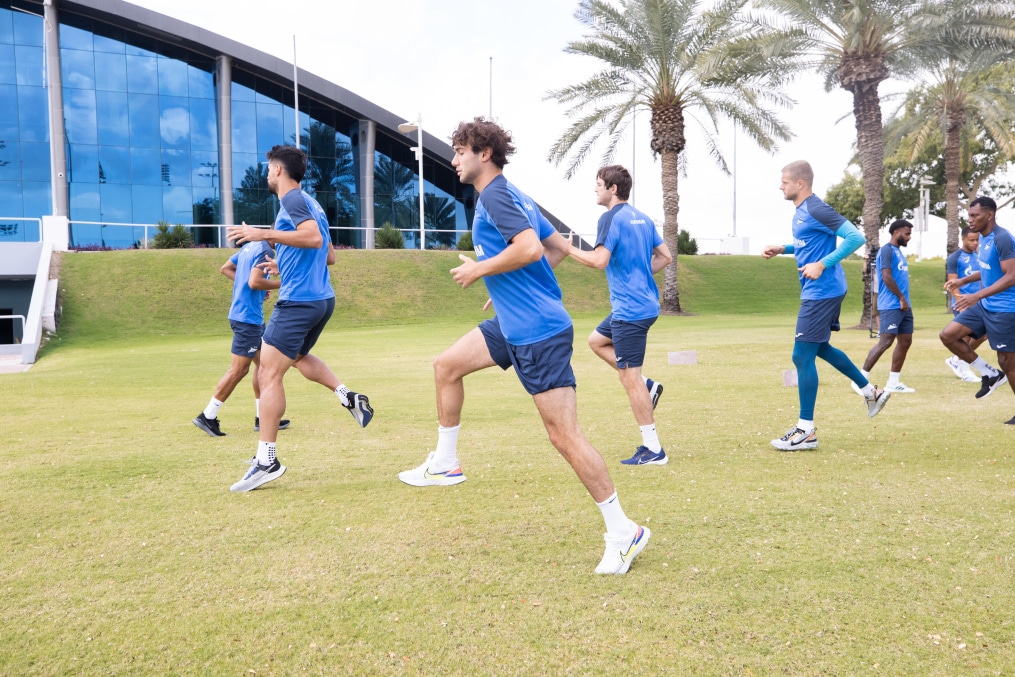 Зимние «Газпром» — тренировочные сборы в Катаре. 12 февраля, утренняя тренировка