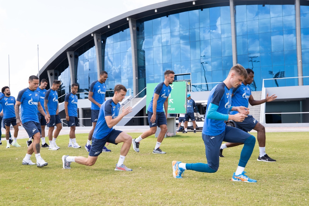 Зимние «Газпром» — тренировочные сборы в Катаре. 12 февраля, утренняя тренировка