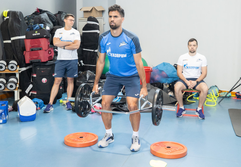 Зимние «Газпром» — тренировочные сборы в Катаре. 12 февраля, утренняя тренировка