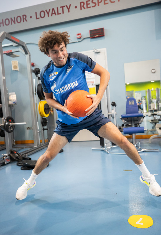 Зимние «Газпром» — тренировочные сборы в Катаре. 12 февраля, утренняя тренировка