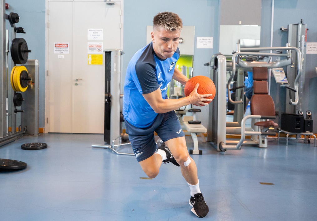 Зимние «Газпром» — тренировочные сборы в Катаре. 12 февраля, утренняя тренировка