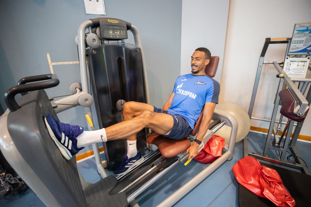 Зимние «Газпром» — тренировочные сборы в Катаре. 12 февраля, утренняя тренировка