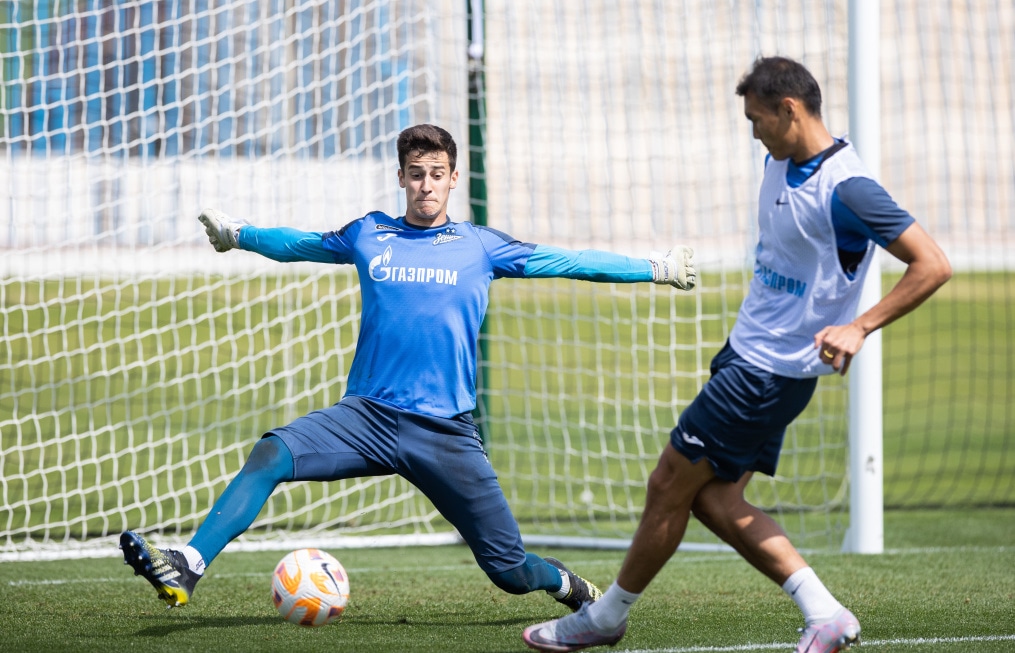 Зимние «Газпром» — тренировочные сборы в Катаре. 12 февраля, утренняя тренировка