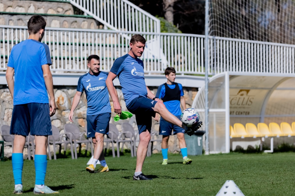 Вторые учебно-тренировочные сборы «Зенита»-м в Турции: 29 февраля, утренняя тренировка