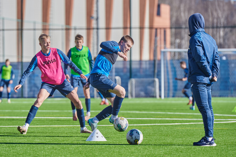 Тренировка «Зенита» U-17 и U-18 перед матчами с «Локомотивом»