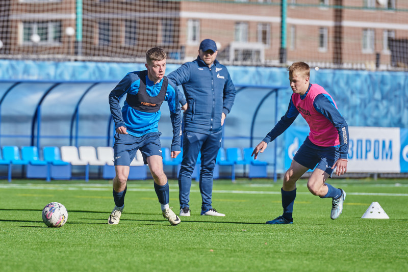 Тренировка «Зенита» U-17 и U-18 перед матчами с «Локомотивом»