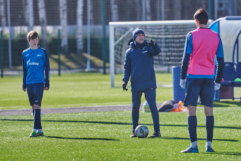 Тренировка «Зенита» U-17 и U-18 перед матчами с «Локомотивом»