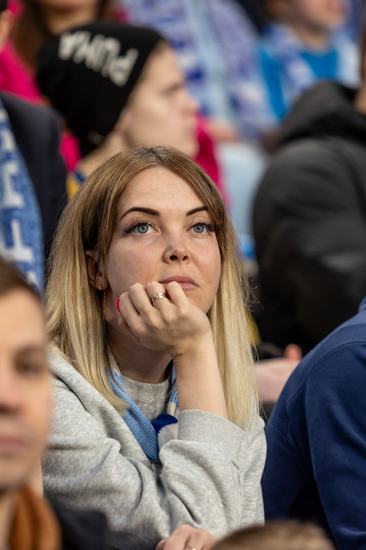 Болельщики на матче «Зенит» — «Спартак»