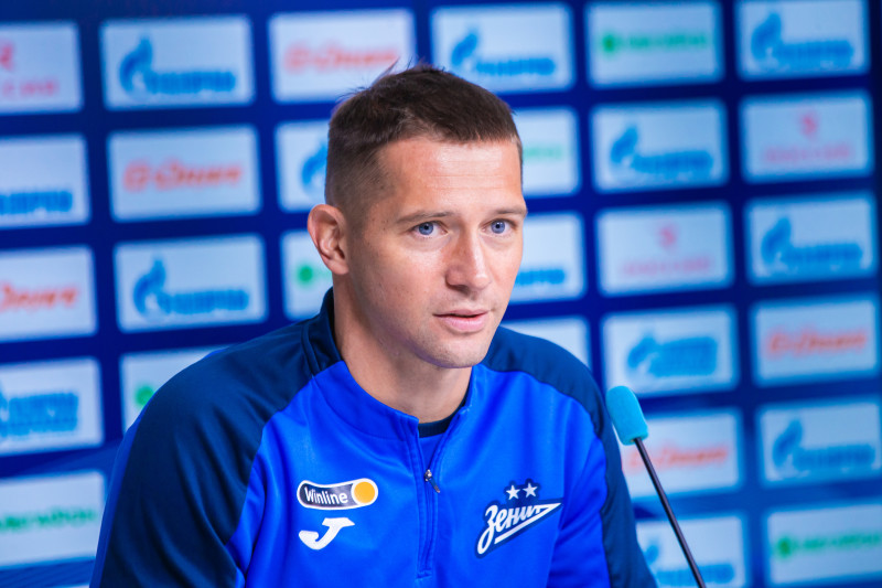 Михаил Кержаков на пресс-конференции перед матчем с «Оренбургом»