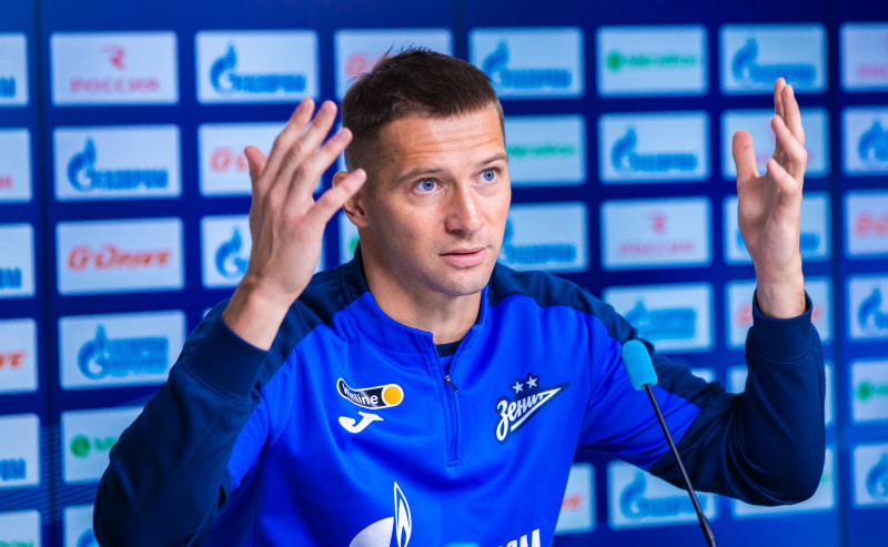 Михаил Кержаков на пресс-конференции перед матчем с «Оренбургом»