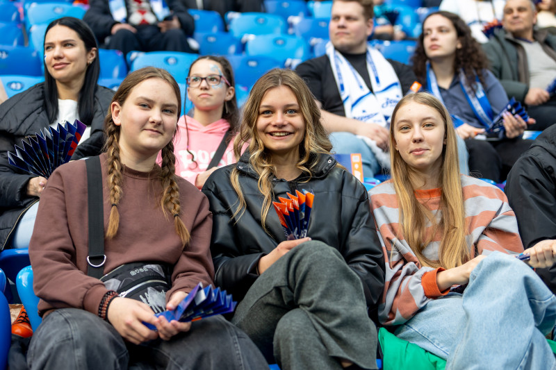 Болельщики на матче «Зенит» — «Оренбург»