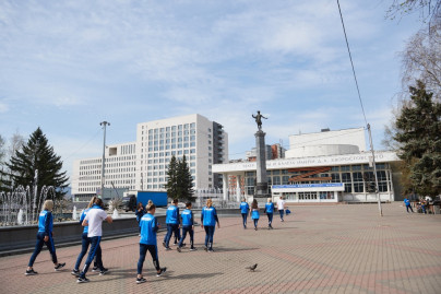 Утренняя прогулка женской команды в Красноярске