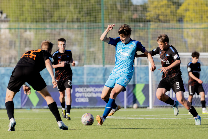 Юношеская футбольная лига-1,  «Зенит» —  «Чайка»