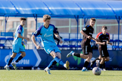 Юношеская футбольная лига-1,  «Зенит» —  «Чайка»