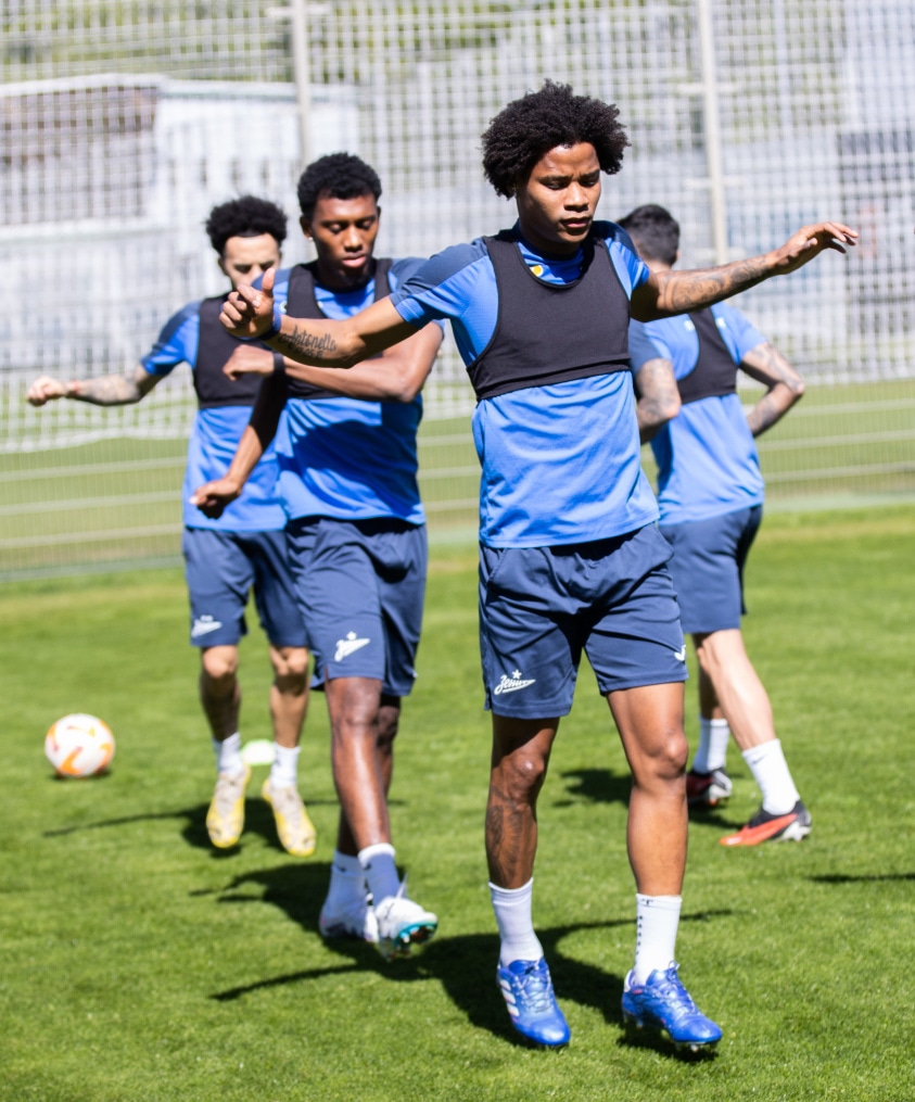 Открытая тренировка «Зенита» перед матчем с «Ахматом»