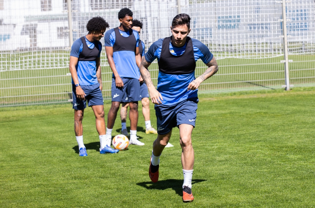 Открытая тренировка «Зенита» перед матчем с «Ахматом»