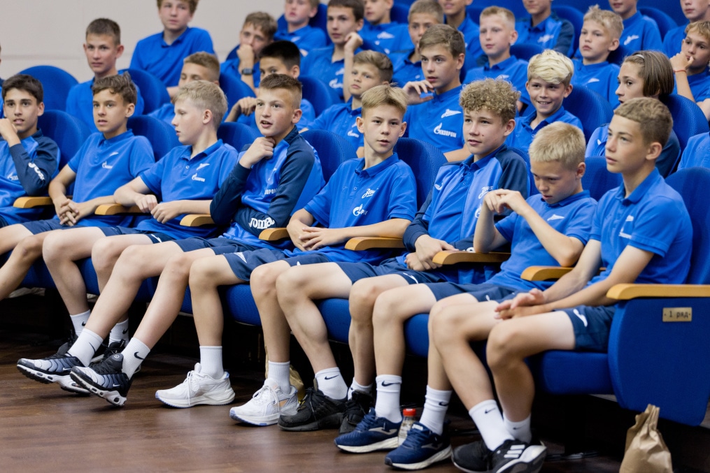 Курс по взаимодействию со СМИ для  воспитанников «Газпром»-Академии